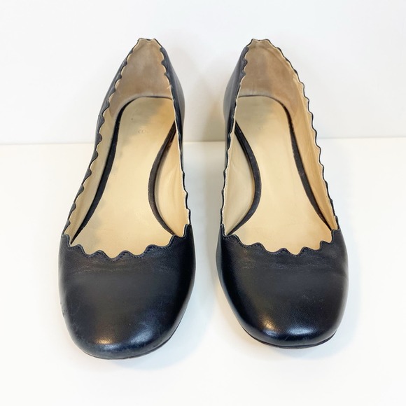 Chloe Black Scalloped Heels with Block Heel - Picture 2 of 8